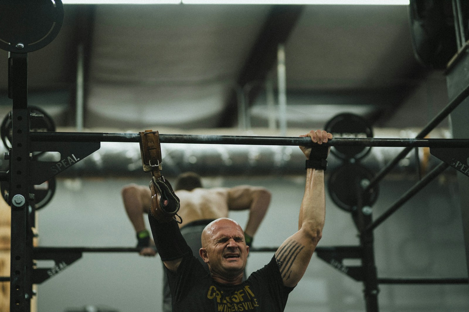 How to do Chest to Bar Pull Ups - Strengthguides.com